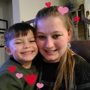 Meet your Posher, April